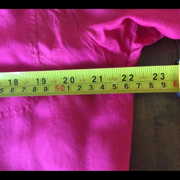 Early The Limited 💯 % silk SS shirt sz S - Picture 7 of 8